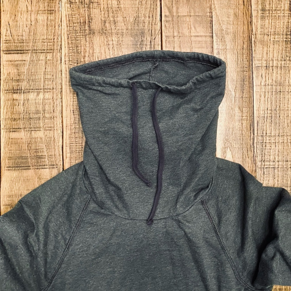 Lucy Pullover - image 6